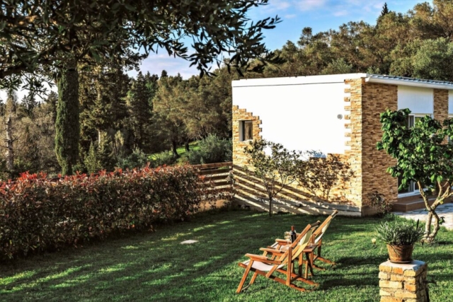 Villa Claire Corfu - Guesthouse Building