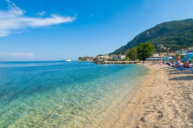 villa-claire-corfu-benitses-beach