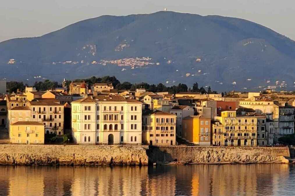 corfu-old-town-villa-claire-corfu